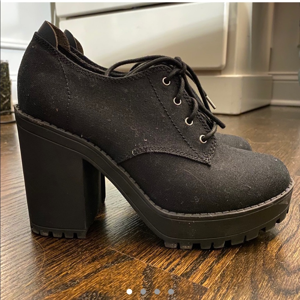 Heeled bootie